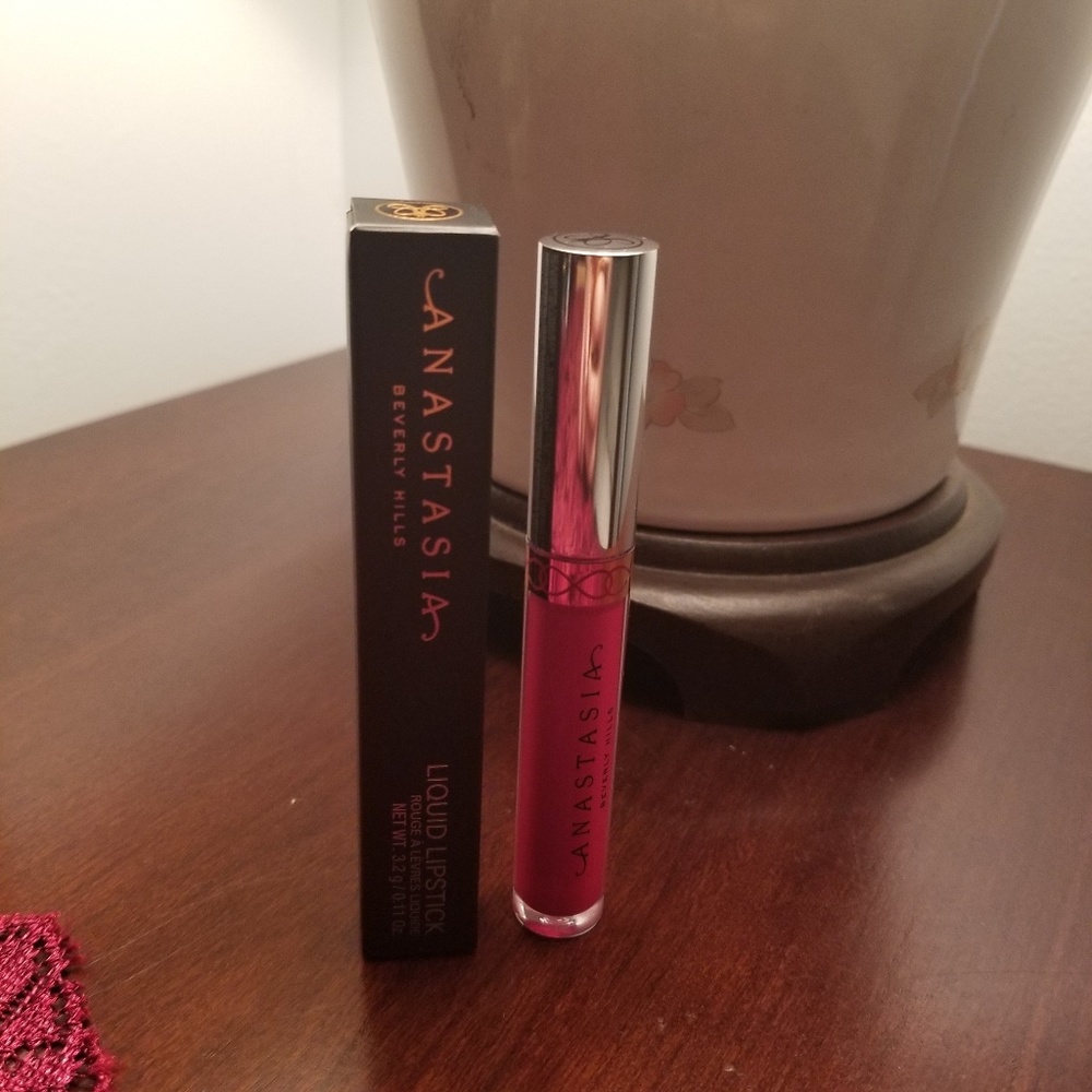 Anastasia Beverly  hills Liquid lipstick - Picture 4 of 6